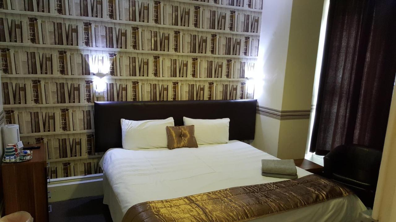 Portsmouth Budget Hotels - All Rooms Are En-Suite Экстерьер фото